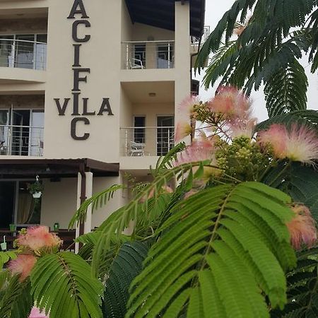 Vila Pacific Costinesti Exteriör bild