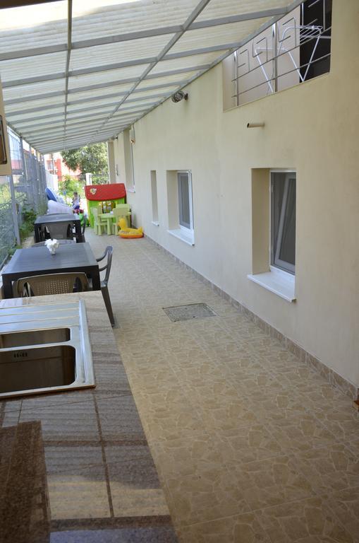 Vila Pacific Costinesti Exteriör bild