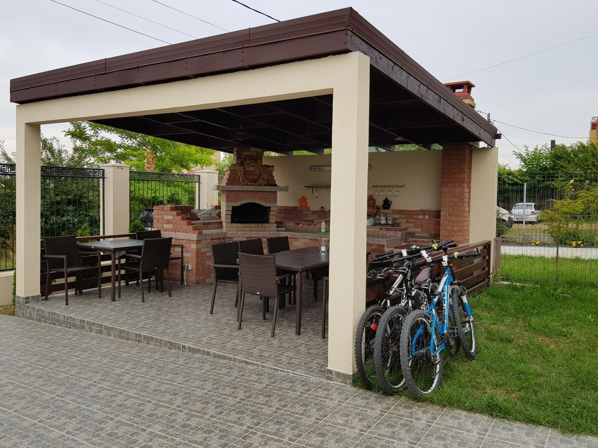 Vila Pacific Costinesti Exteriör bild